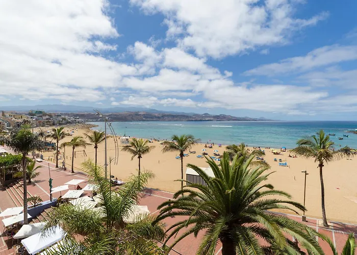 Beach Front Las Canteras By Canariasgetaway